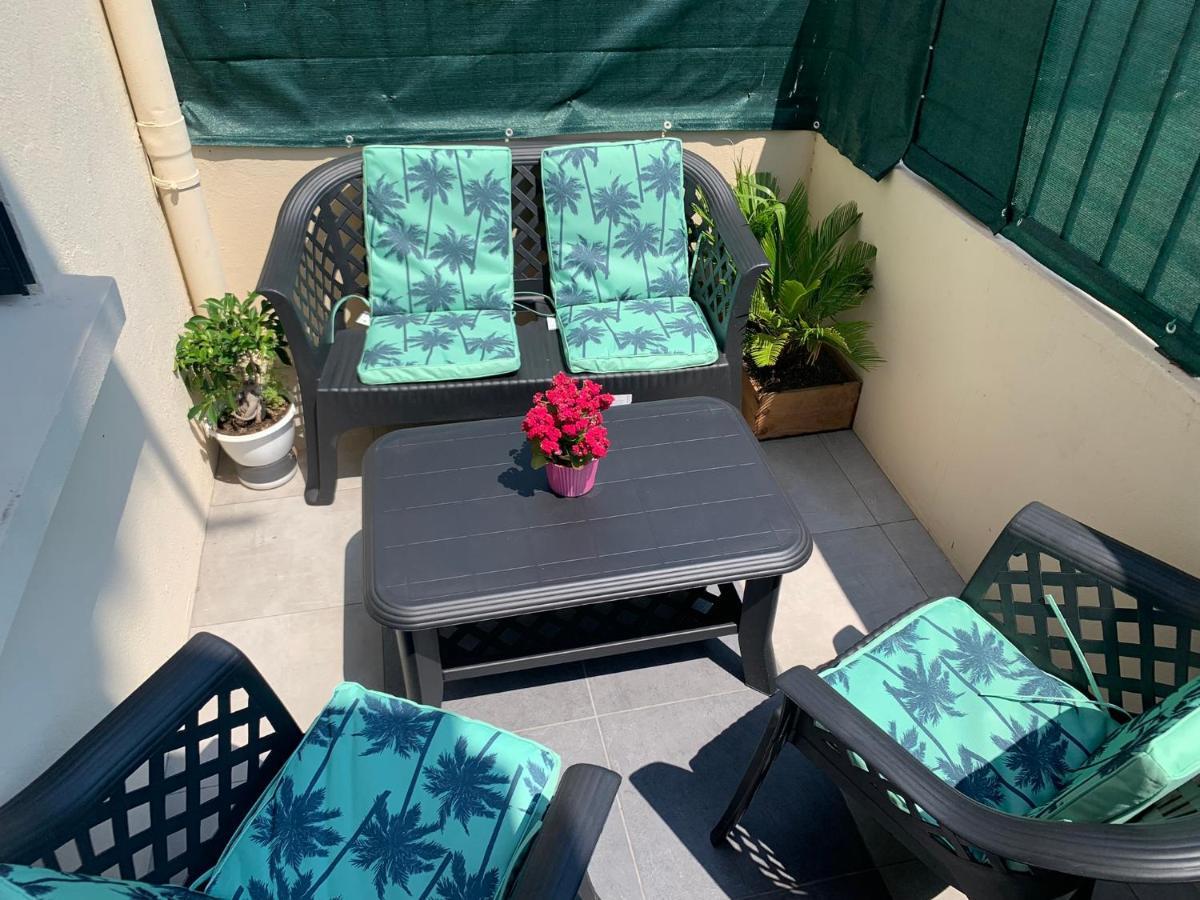 Grand Studio Tres Agreable Avec Bar, Cuisine Et Terrasse 케인즈수르메르 외부 사진