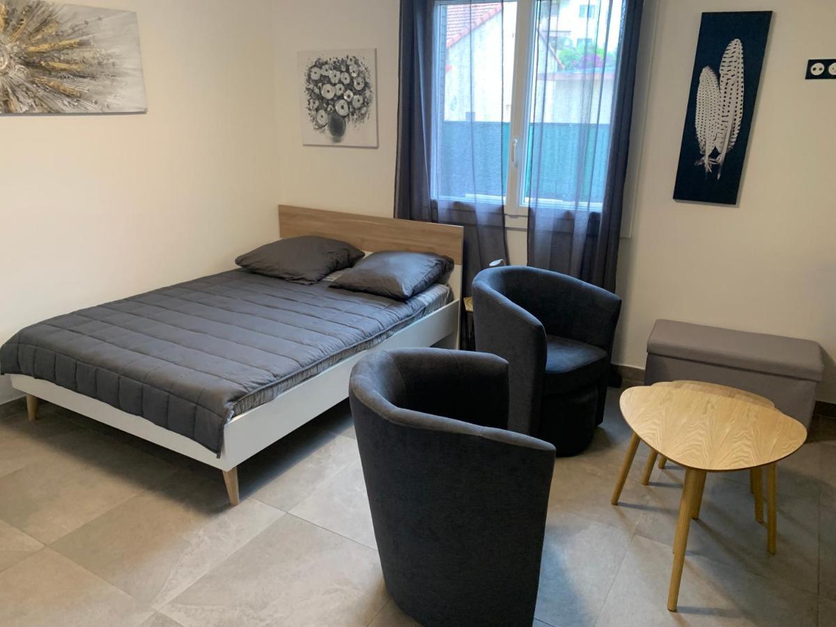 Grand Studio Tres Agreable Avec Bar, Cuisine Et Terrasse 케인즈수르메르 외부 사진