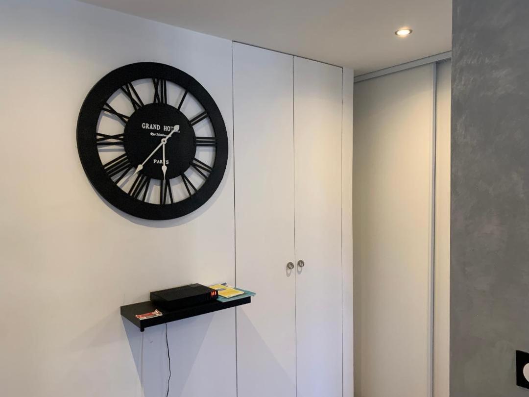 Grand Studio Tres Agreable Avec Bar, Cuisine Et Terrasse 케인즈수르메르 외부 사진