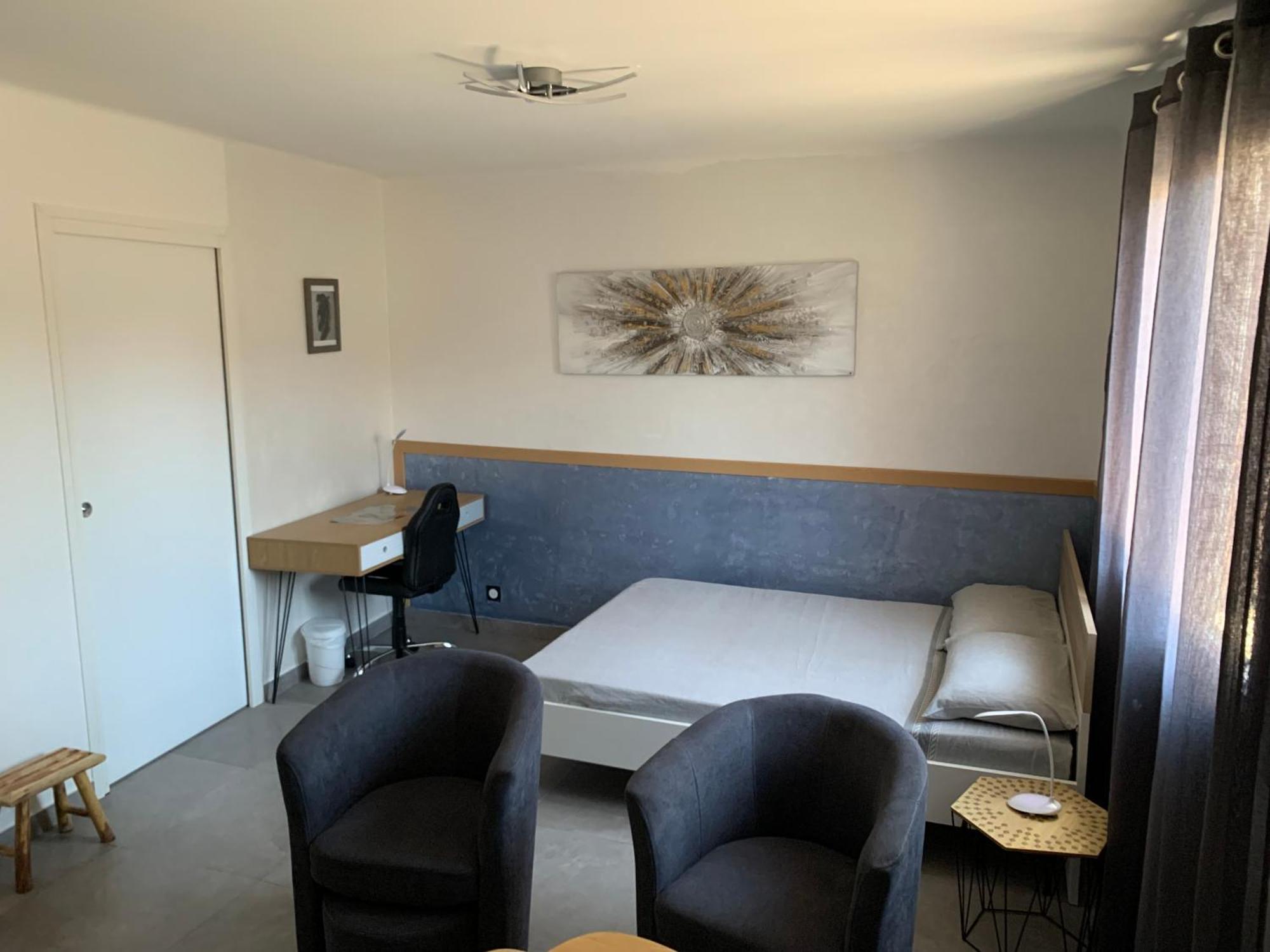 Grand Studio Tres Agreable Avec Bar, Cuisine Et Terrasse 케인즈수르메르 외부 사진